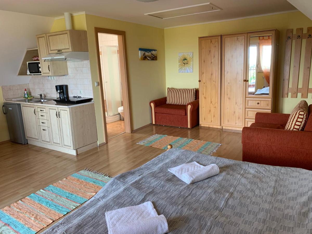 HolidaySport Haus Balatongyörök Dış mekan fotoğraf